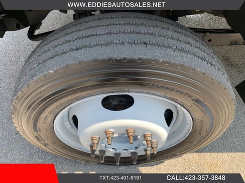 Used 2016 Ford F550 4x4 Crew Cab Super Duty w/ Power Equipment Group image 66