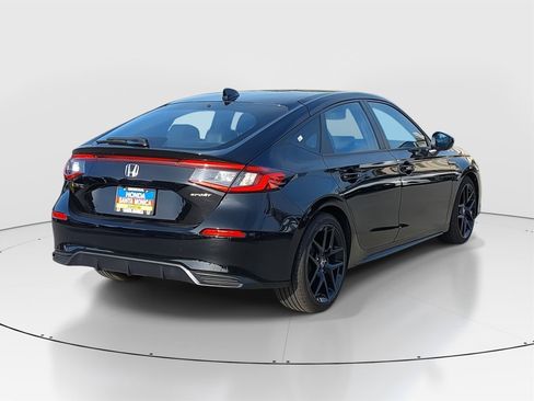 Used 2024 Honda Civic Sport image 5