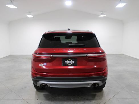 Used 2021 Lincoln Corsair AWD w/ Premium Package image 8