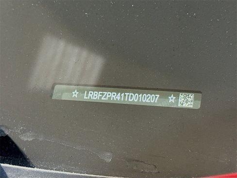 New 2026 Buick Envision Sport Touring image 21