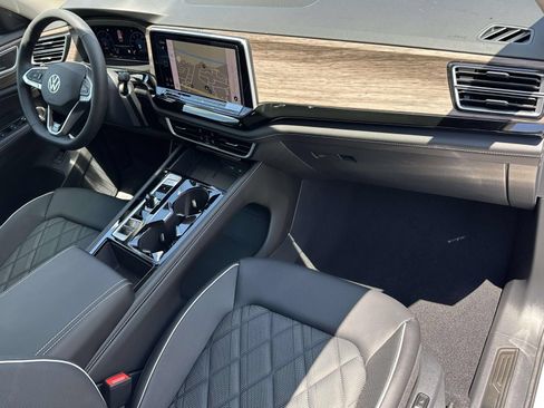 New 2026 Volkswagen Atlas SEL Premium R-Line AWD/4WD image 12