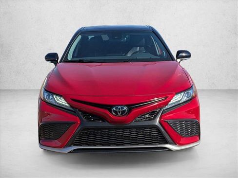 Used 2024 Toyota Camry XSE FWD image 2