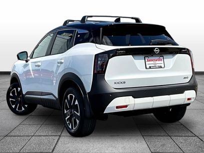 New 2026 Nissan Kicks SV w/ Cold Weather Package