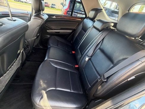 Used 2010 Mercedes-Benz ML 350 4MATIC image 14