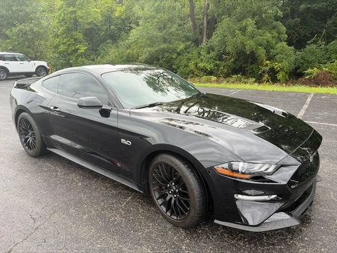 Used 2018 Ford Mustang GT w/ GT Performance Package RWD image 7