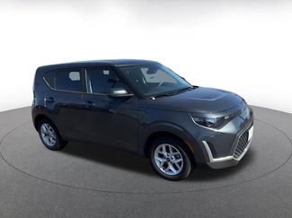 Used 2025 Kia Soul LX w/ LX Technology Package FWD video 2