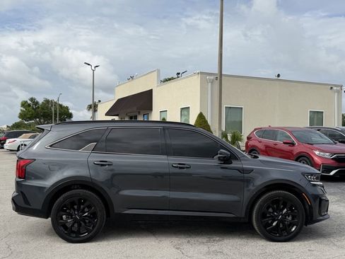Used 2022 Kia Sorento SX FWD image 4