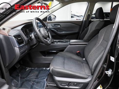 Used 2022 Nissan Rogue SV AWD/4WD image 7