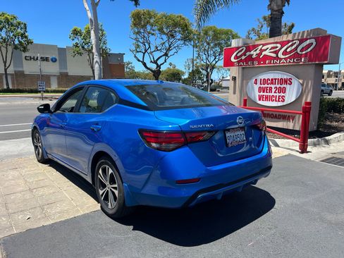 Used 2022 Nissan Sentra SV w/ All-Weather Package FWD image 3