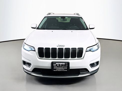 Used 2019 Jeep Cherokee Limited AWD/4WD image 2