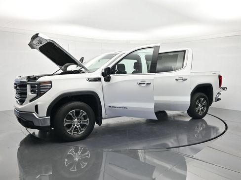 Certified 2024 GMC Sierra 1500 SLT AWD/4WD image 48