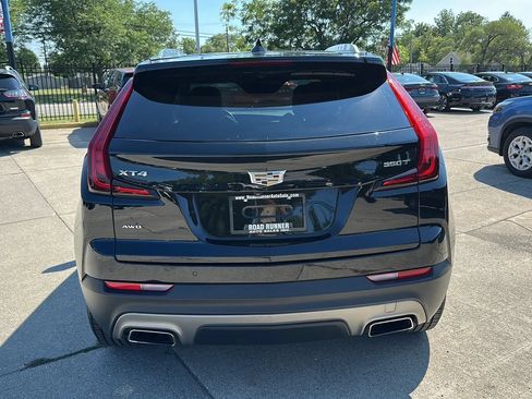 Used 2021 Cadillac XT4 Premium Luxury w/ Cold Weather Package AWD/4WD image 6