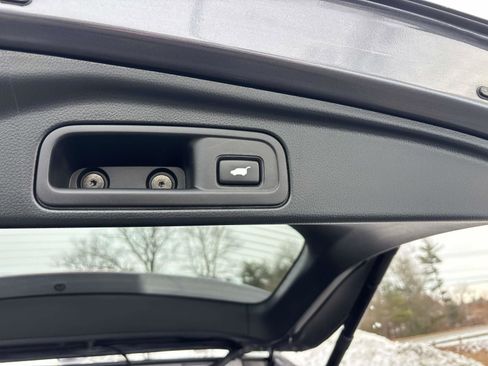 Certified 2022 Honda Pilot Special Edition image 16