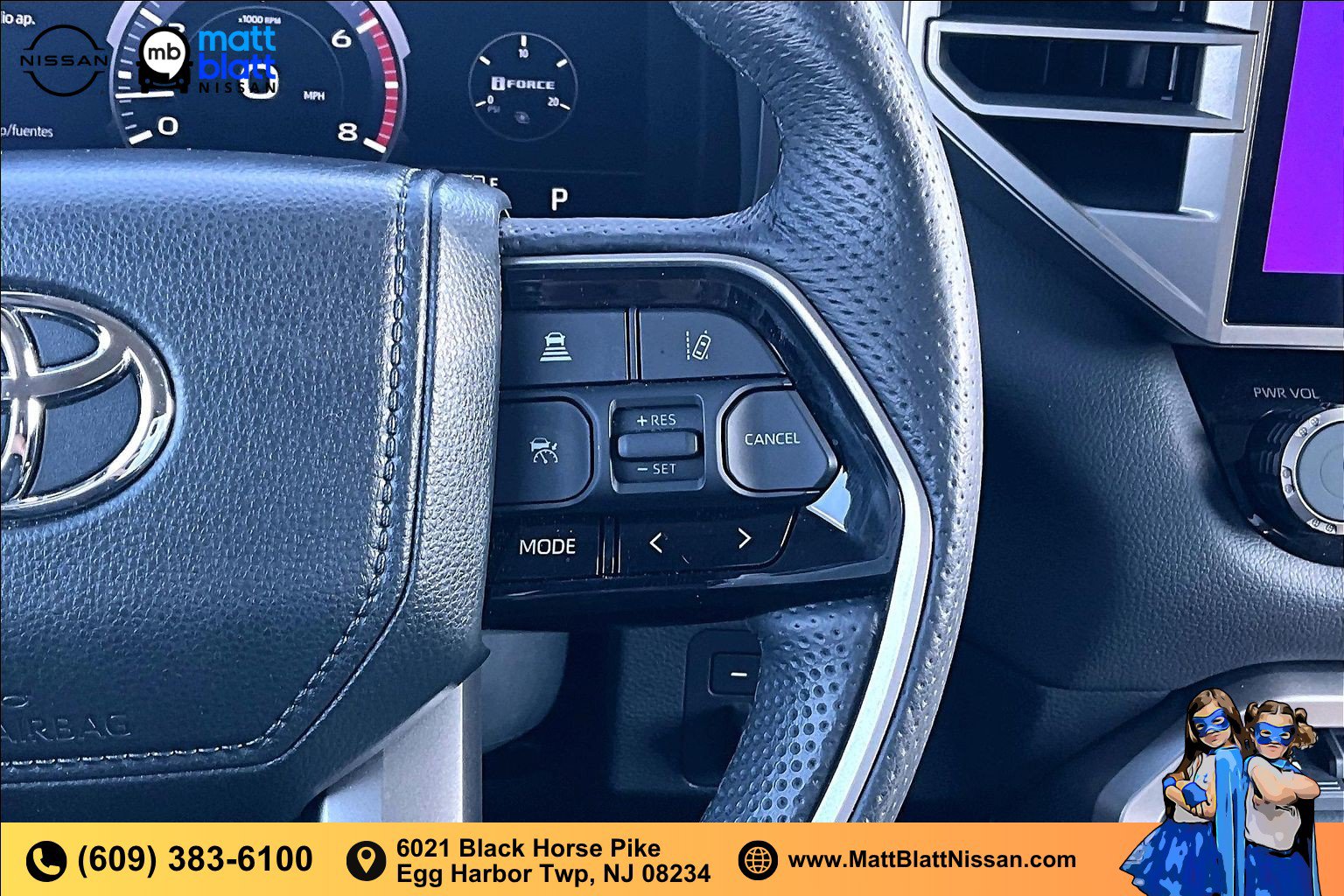 Used 2024 Toyota Tundra Limited AWD/4WD image 17