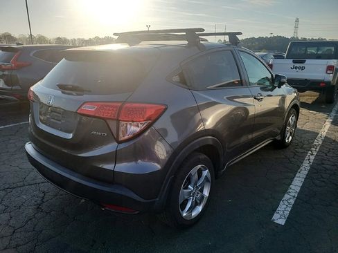 Used 2017 Honda HR-V EX image 5