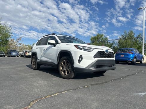 Used 2023 Toyota RAV4 AWD Hybrid image 1
