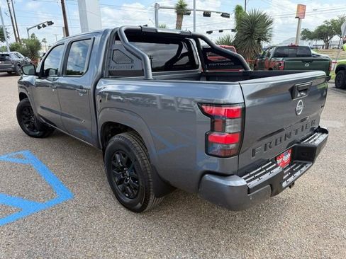 Certified 2023 Nissan Frontier SV w/ Midnight Edition Package image 5
