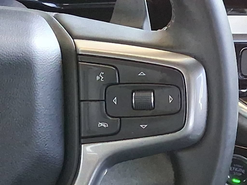 Used 2025 Chevrolet Silverado 1500 LT Trail Boss w/ Convenience Package II AWD/4WD image 13