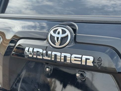 Used 2024 Toyota 4Runner SR5 AWD/4WD image 12