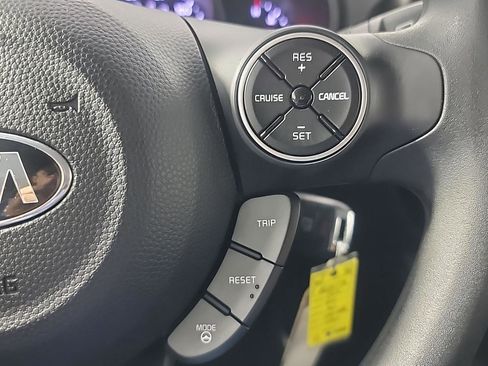 Used 2016 Kia Soul image 24