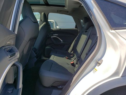 New 2026 Audi Q5 Premium Plus image 8