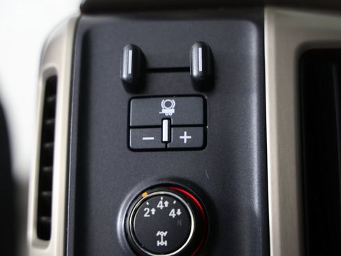 Used 2015 GMC Sierra 2500 Denali image 22