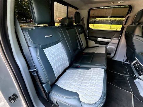 Used 2024 Ford F450 Limited image 37