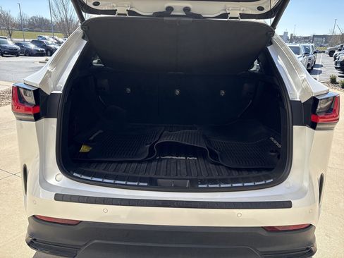 Used 2022 Lexus NX 350 AWD image 32
