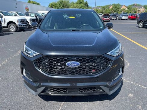Used 2020 Ford Edge ST w/ Equipment Group 401A AWD/4WD image 2