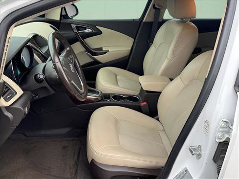 Used 2017 Buick Verano Sport Touring image 5