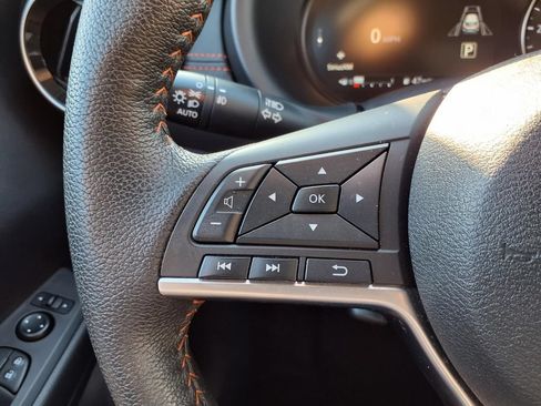 Used 2024 Nissan Kicks SR w/ SR Premium Package FWD image 14