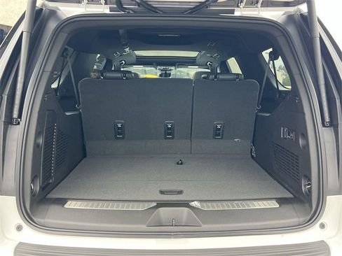 New 2026 GMC Yukon XL AT4 w/ AT4 Premium Package image 31