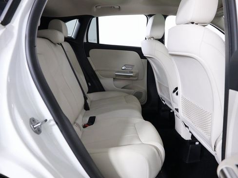 Certified 2023 Mercedes-Benz GLA 250 4MATIC w/ Premium Package image 45