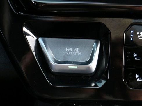 Used 2023 GMC Sierra 1500 AT4 w/ Technology Package image 15