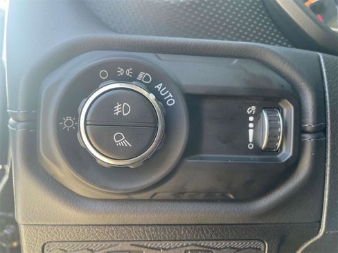 New 2025 Jeep Gladiator Rubicon w/ Convenience Group image 12