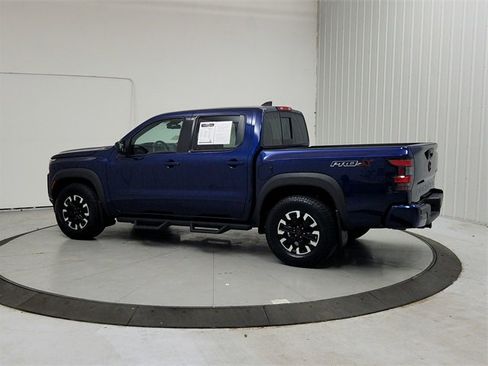 Used 2022 Nissan Frontier Pro-X image 5