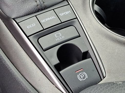 Certified 2024 Toyota Camry SE w/ Cold Weather Package image 24