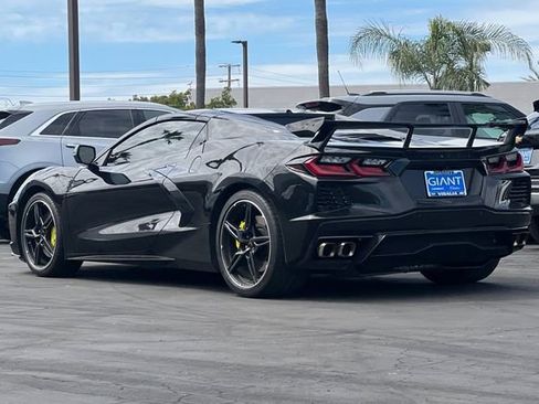 Used 2022 Chevrolet Corvette Stingray Premium Conv w/ Z51 Performance Package RWD image 6