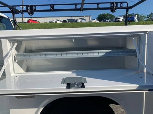Certified 2026 Ford F350 XL w/ XL Chrome Package AWD/4WD image 25