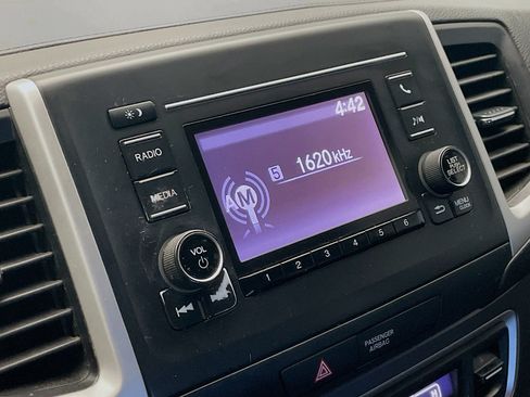 Used 2017 Honda Pilot LX image 10