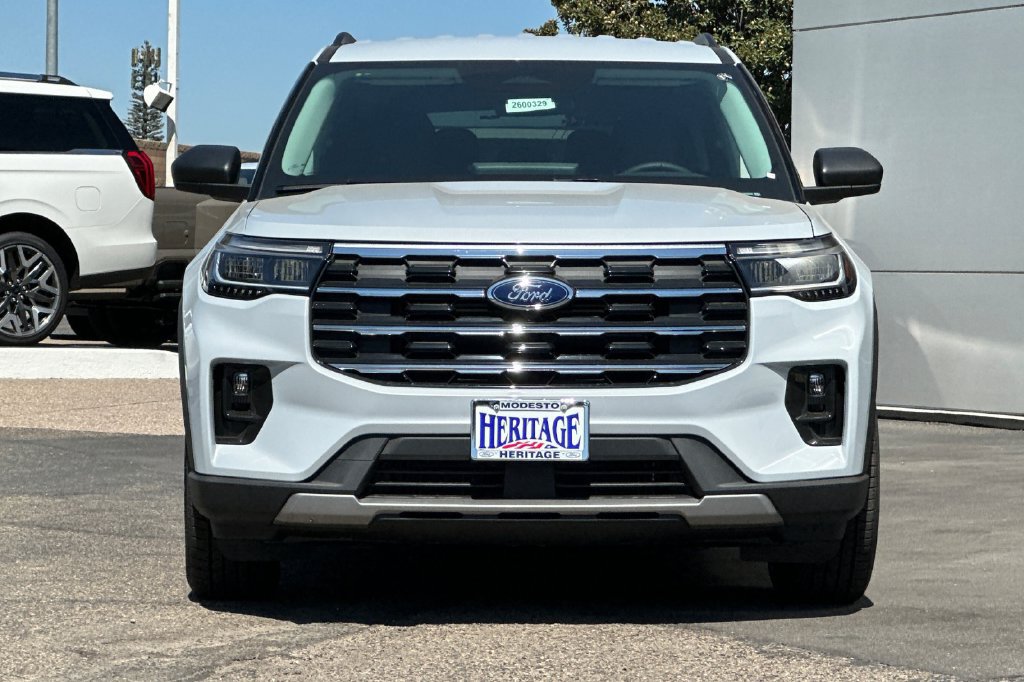 New 2026 Ford Explorer Active w/ Active Comfort Package RWD image 9