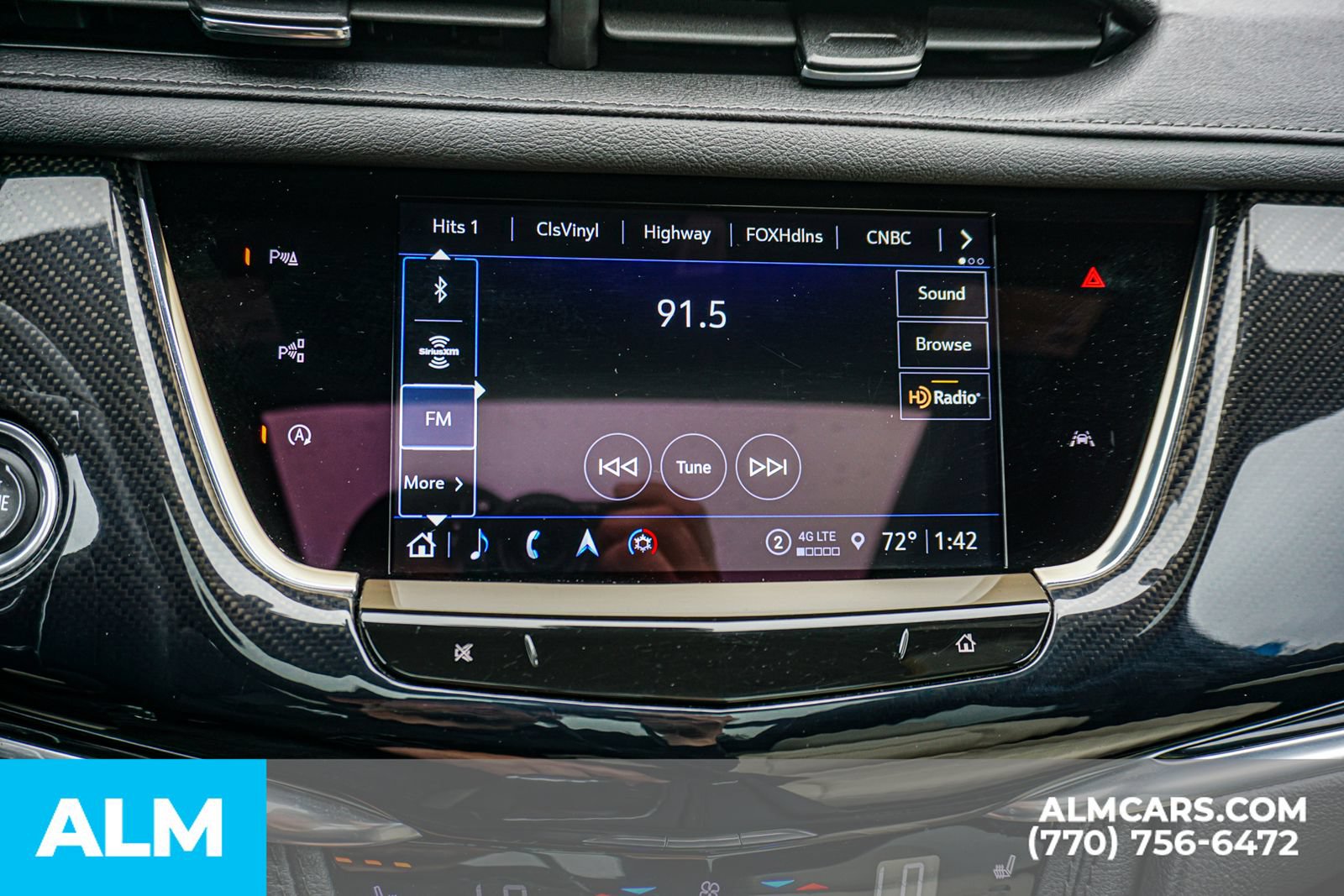 Used 2023 Cadillac XT6 Sport w/ Technology Package AWD/4WD image 44