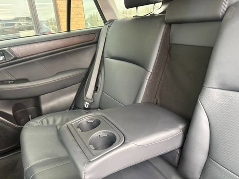 Used 2019 Subaru Outback 2.5i Limited image 20