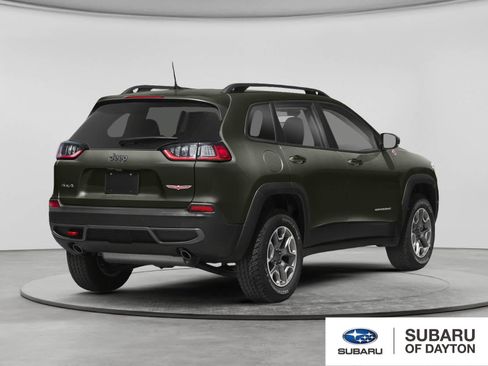 Used 2020 Jeep Cherokee Trailhawk w/ Comfort/Convenience Group AWD/4WD image 2