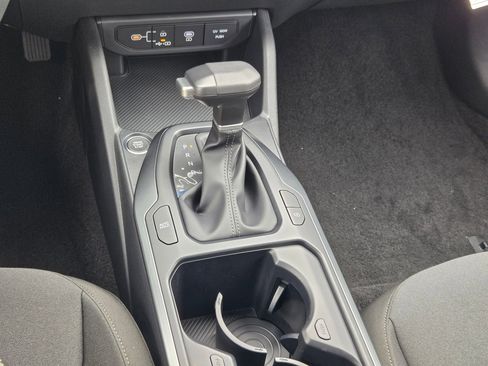 New 2026 Kia K4 LXS FWD image 31