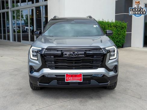 Used 2026 GMC Terrain Elevation w/ Elevation Premium Package AWD/4WD image 2