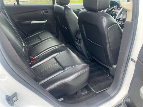 Used 2014 Ford Edge Limited AWD/4WD image 7