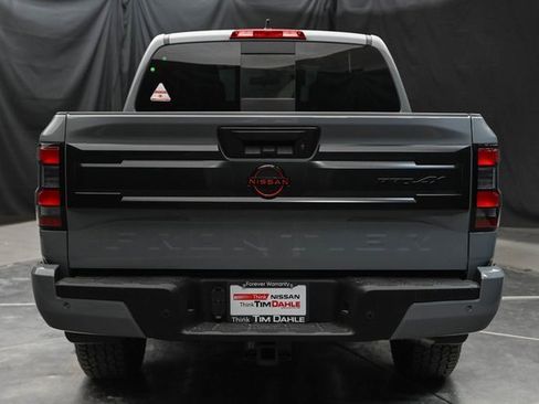 Used 2025 Nissan Frontier PRO-4X w/ Pro Convenience Package image 12