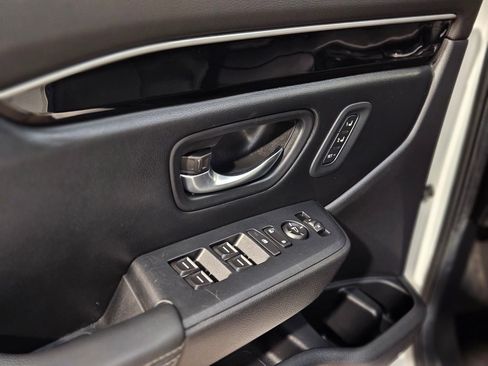 Used 2024 Honda Pilot Touring image 21