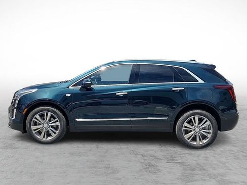 Certified 2025 Cadillac XT5 Premium Luxury w/ Technology Package AWD/4WD image 7